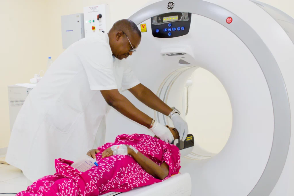 scanner médical ou ct scan ou tomodensitomètre